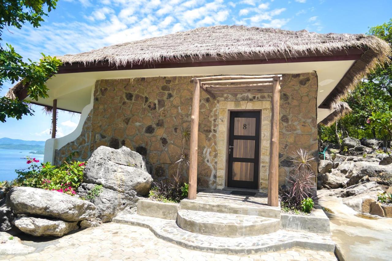 Theodor Hotel Labuan Bajo Extérieur photo